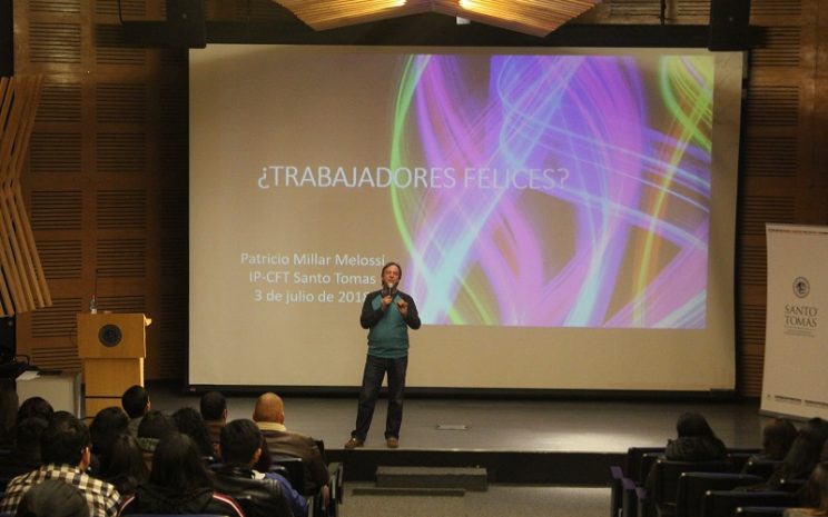 Patricio millar y charla trabajadores felices