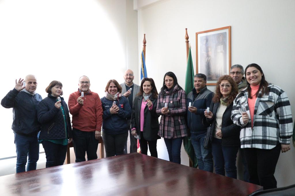 Con entrega formal de spots Santo Tomás Talca y Corpora ...