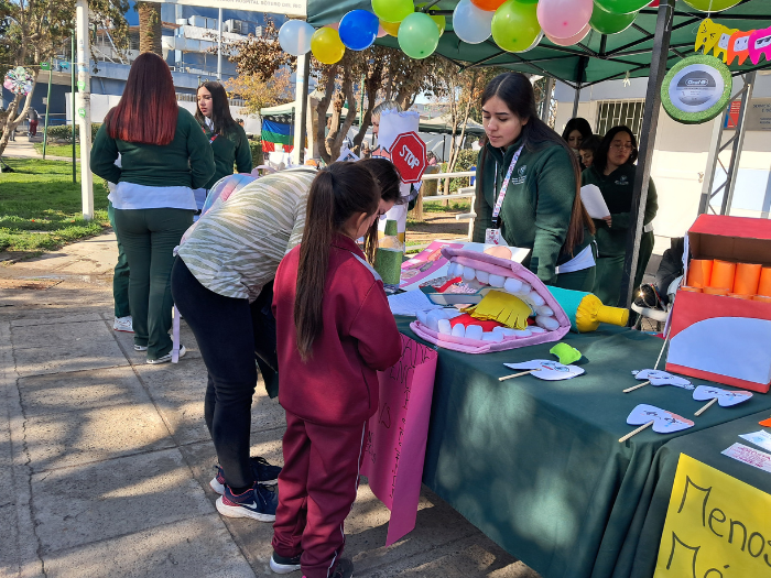 Estudiantes promovieron una vida libre de humo en Hospit ...