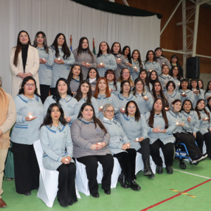 Ceremonias de investiduras marcan hito en el paso del aula al campo práctico