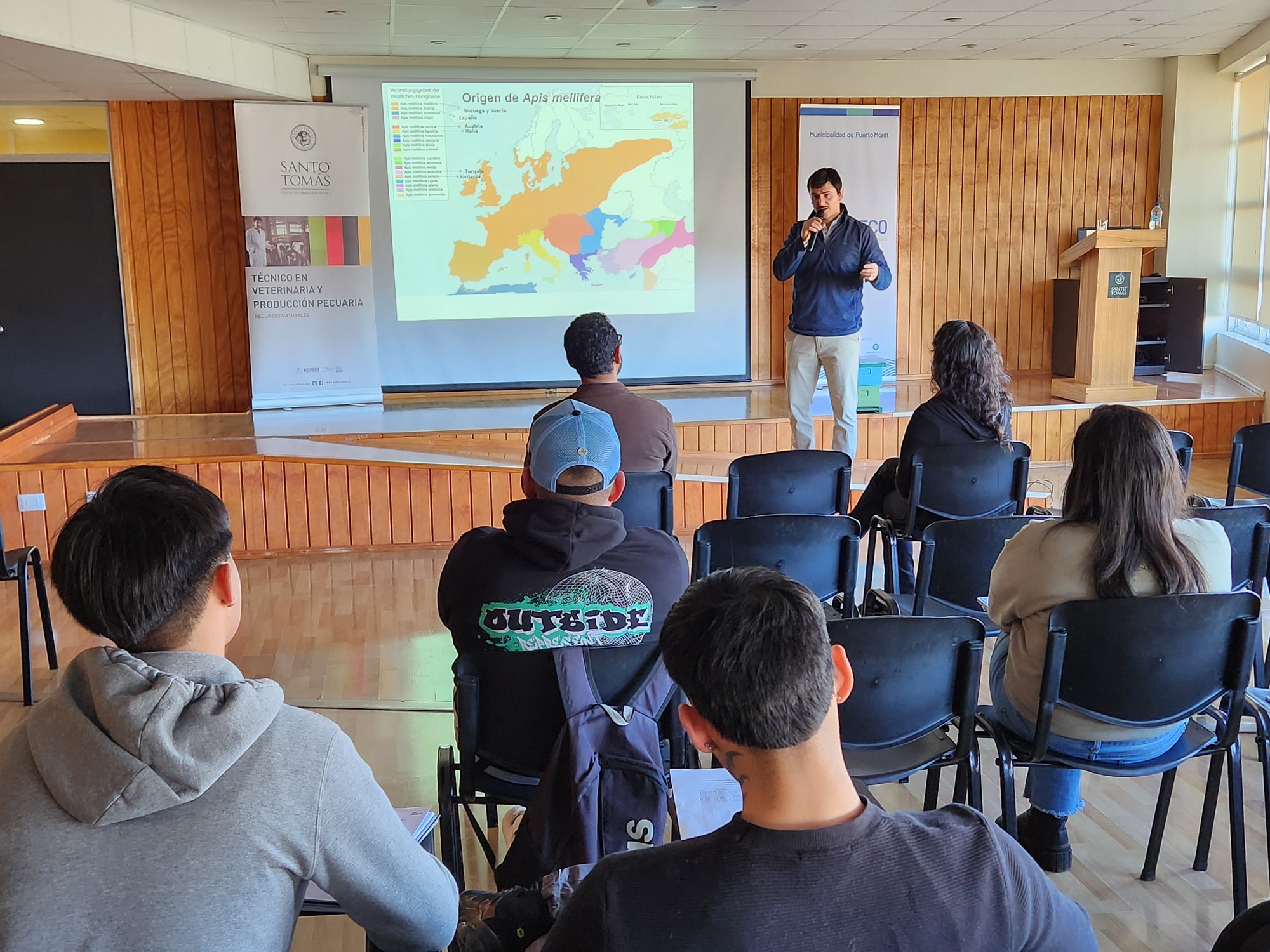 Municipalidad de Puerto Montt realiza charla sobre apicu ...