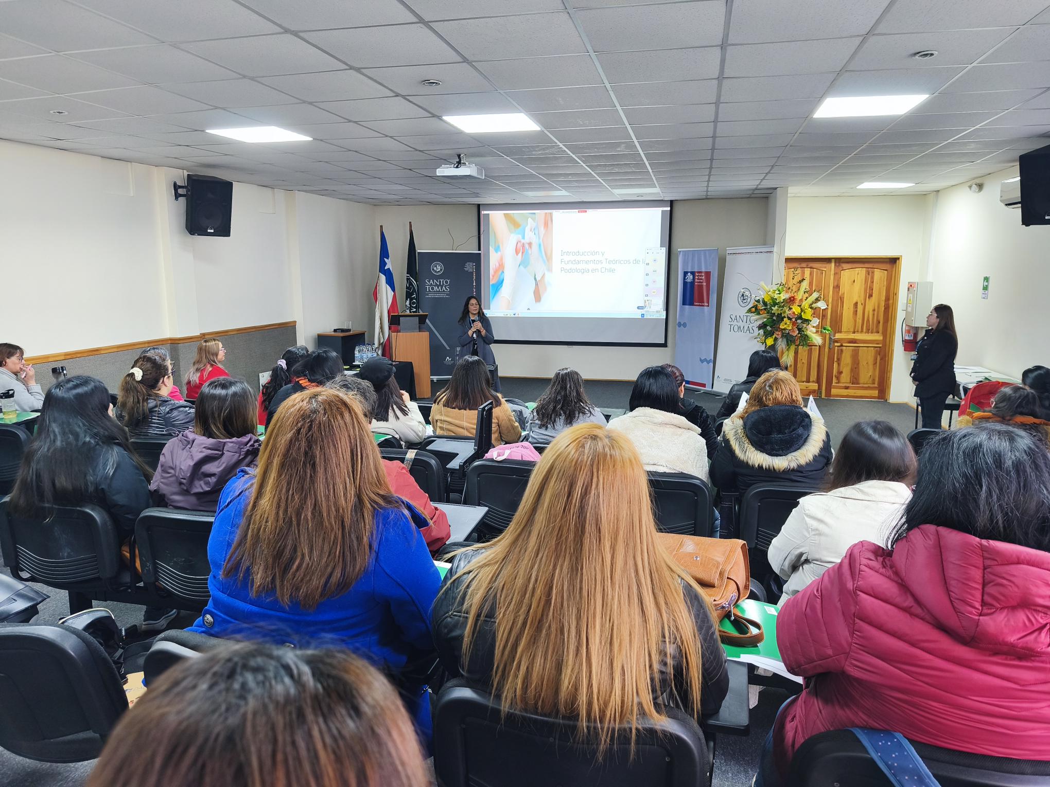 Estudiantes y Egresadas de Podología Clínica del CFT a ...