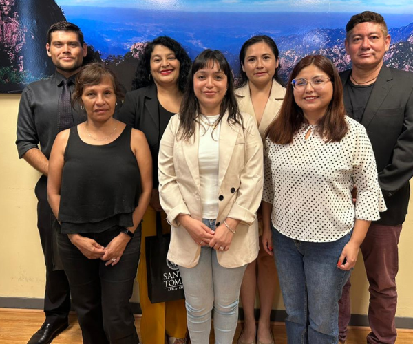 Biblioteca Santo Tomás reconoce a estudiantes destacados por su compromiso con la lectura en formato impreso y digital